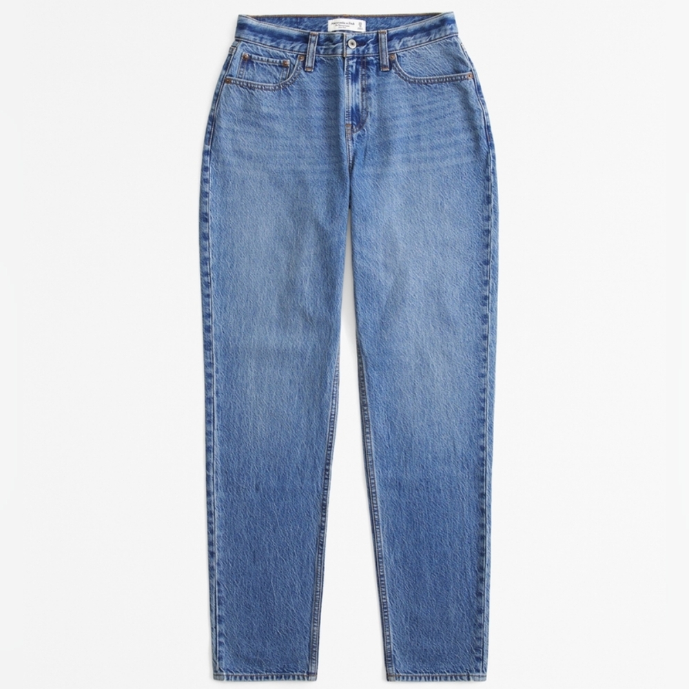 NWT Abercrombie Curve Love Low Rise Taper Jean